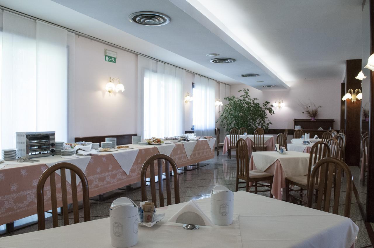 Le Gronde Hotel Cava Manara